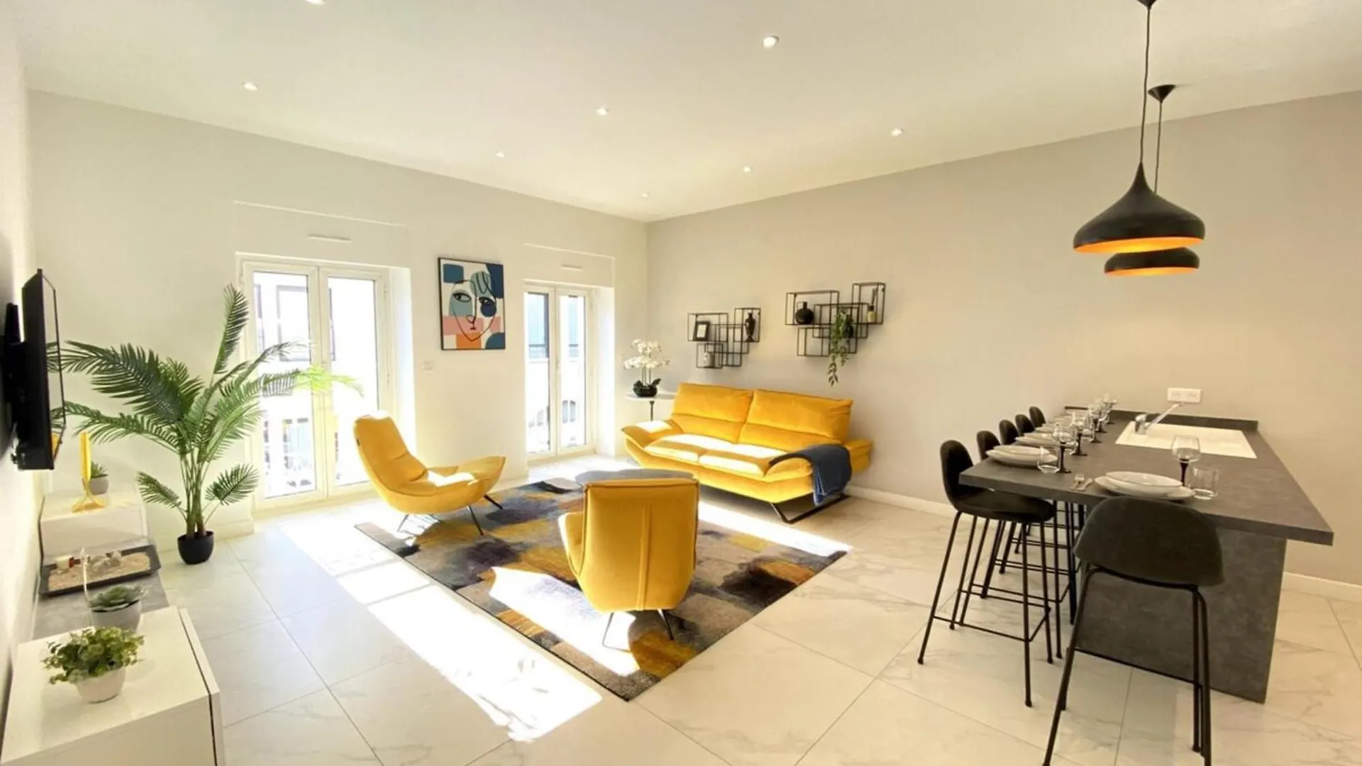 Apartment 3 Bedrooms 3 Bath Bivouac 2 Min Palais Cannes