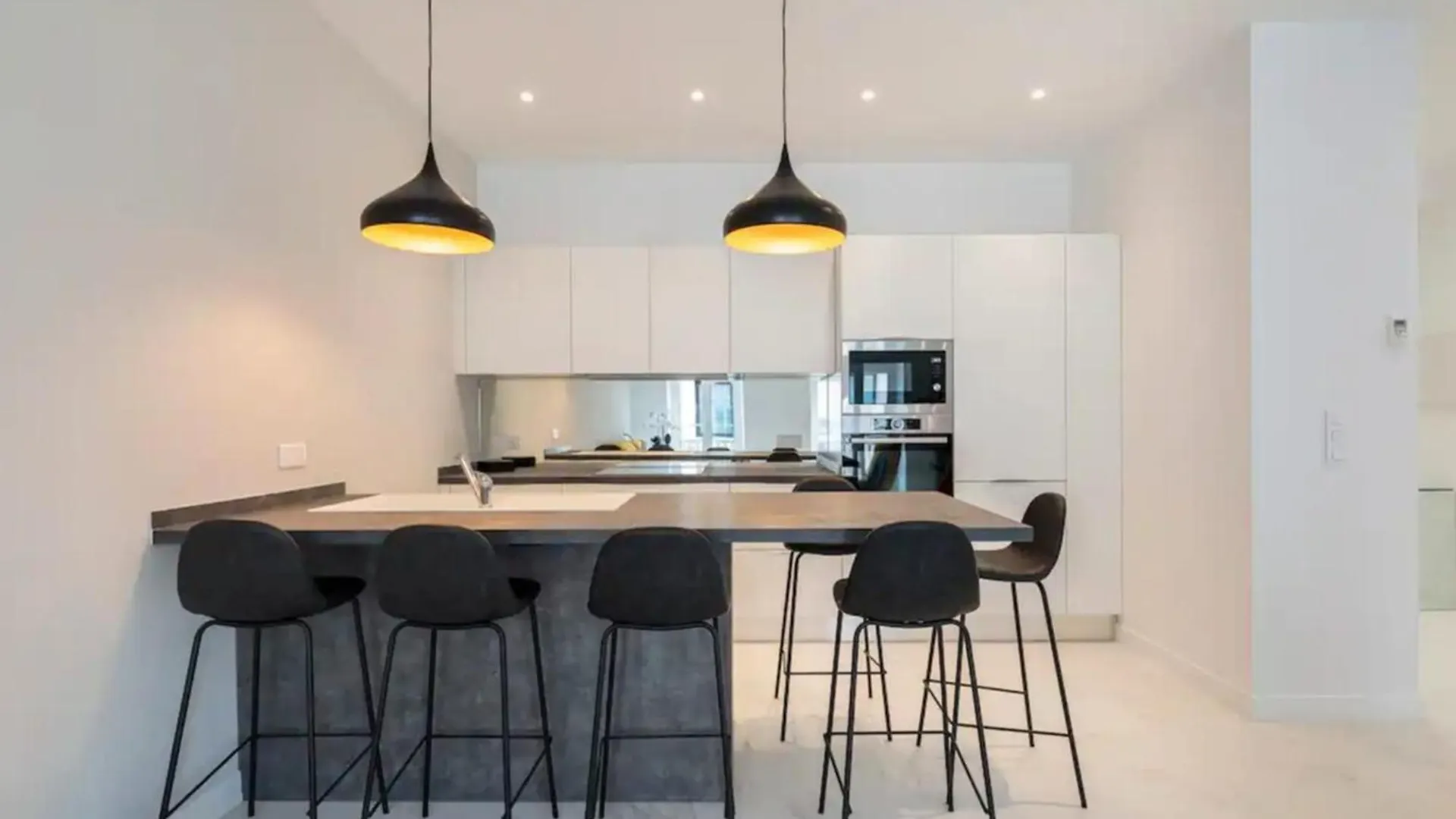 Apartment 3 Bedrooms 3 Bath Bivouac 2 Min Palais Cannes
